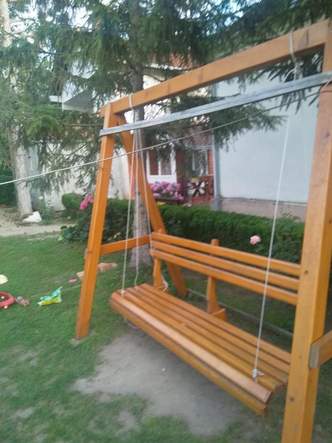Family Apartman Ana - Star Golubac Bagian luar foto